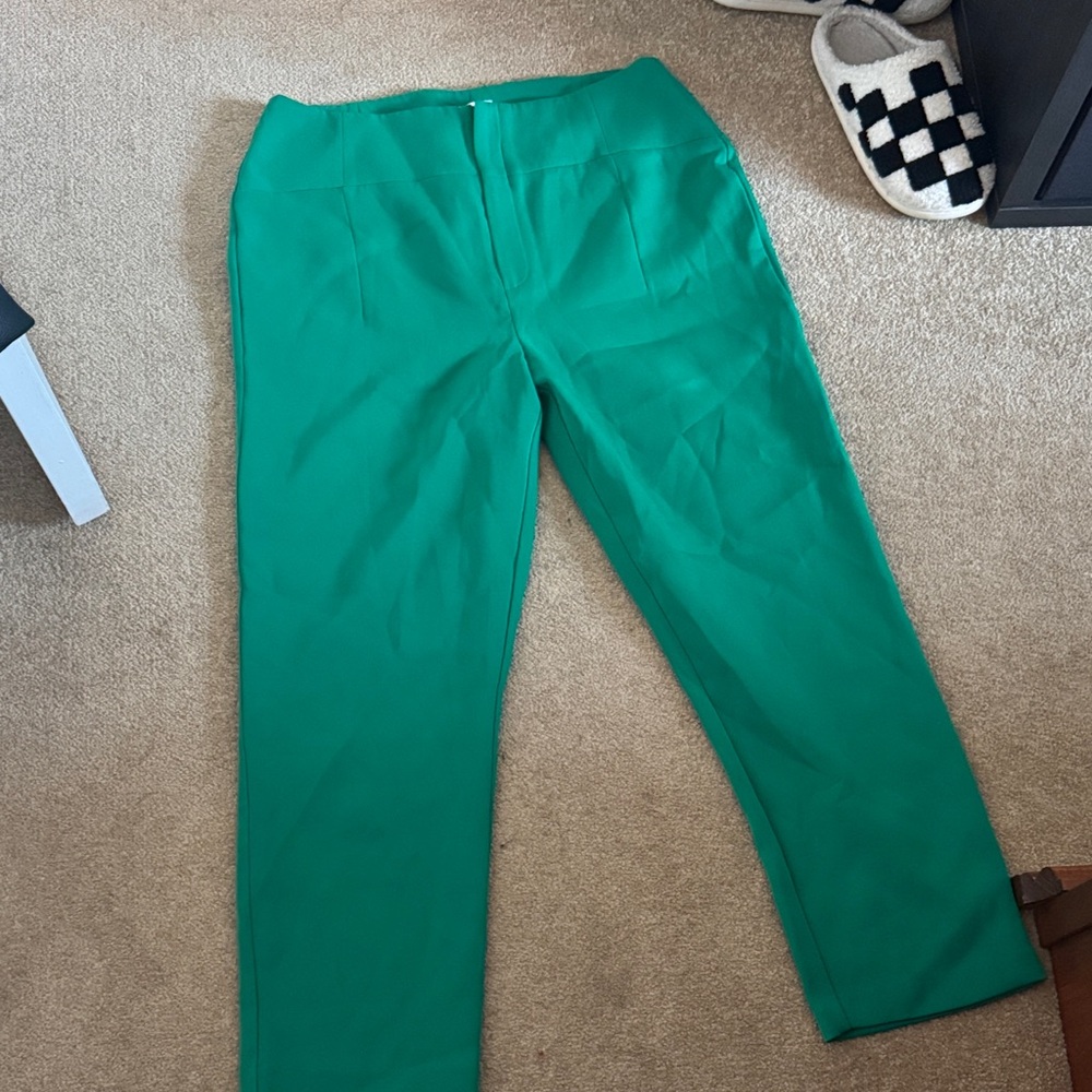 Women’s Green Pants
